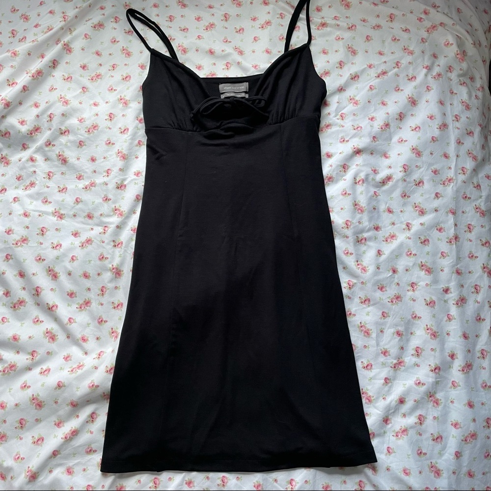 urban outfitters black dress